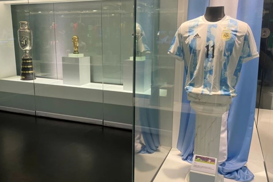 Tour Di Maria foto 3