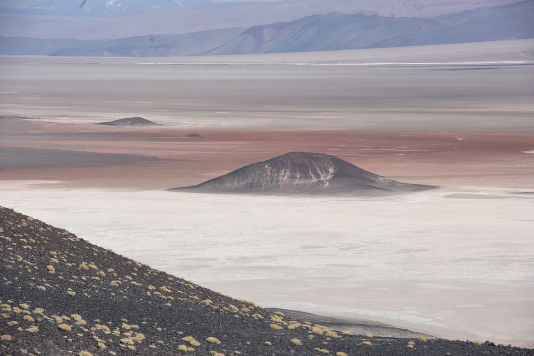 Full Day To The Piedra Pomez Field In Private foto 9