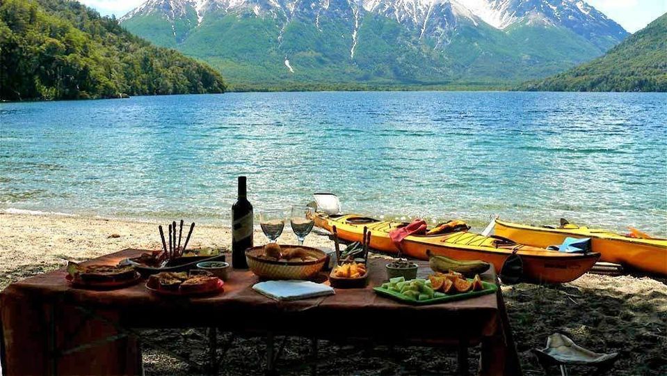 Kayak En Lago Mascardi - Dia Entero foto 1