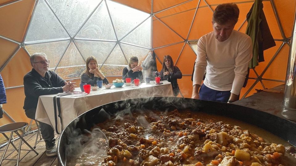 Lagoa Esmeralda Com Almoço Em Uma Cúpula De Montanha foto 3
