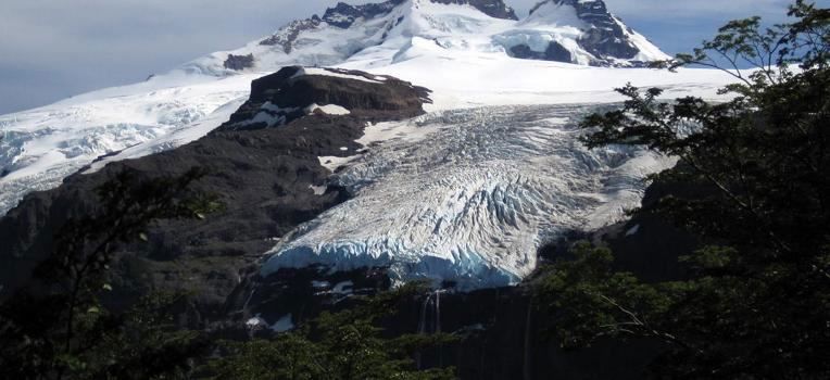 Montañas Y Glaciares Del Tronador foto 5