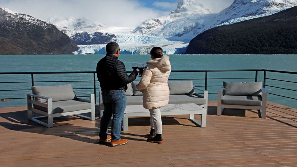 Sailing On Lake Argentino - All Glaciers
 foto 6