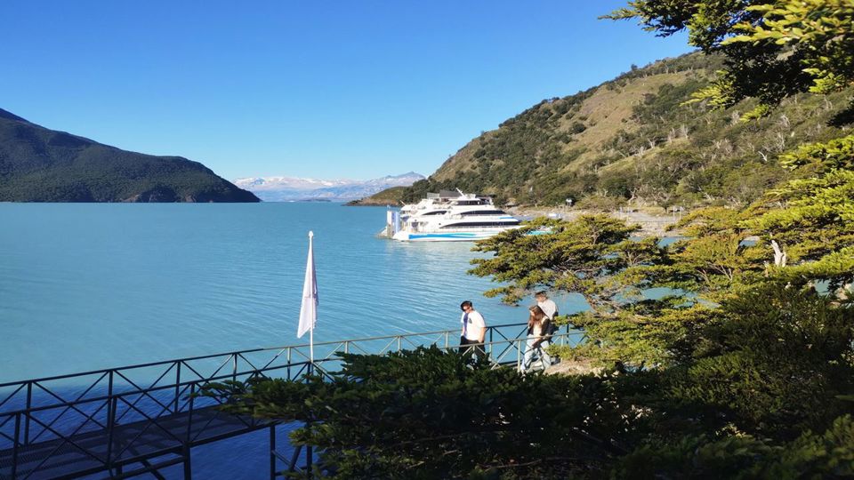 Sailing On Lake Argentino - All Glaciers
 foto 15