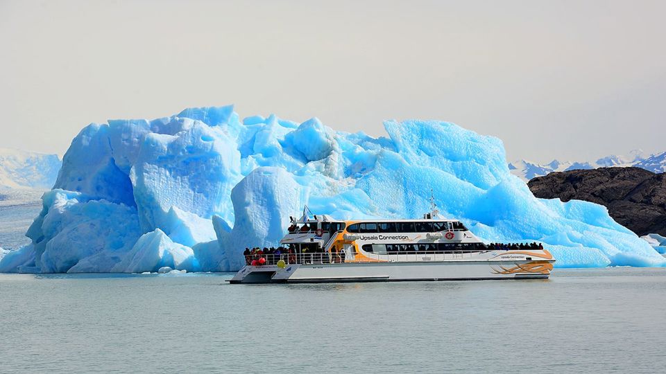 Sailing On Lake Argentino - All Glaciers
 foto 5