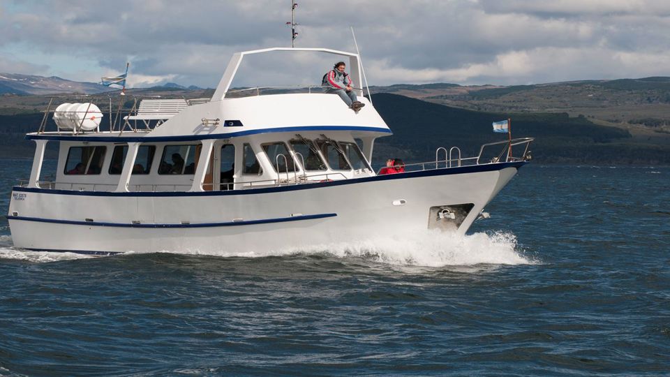 Yacht Navigation Through The Beagle Channel foto 8