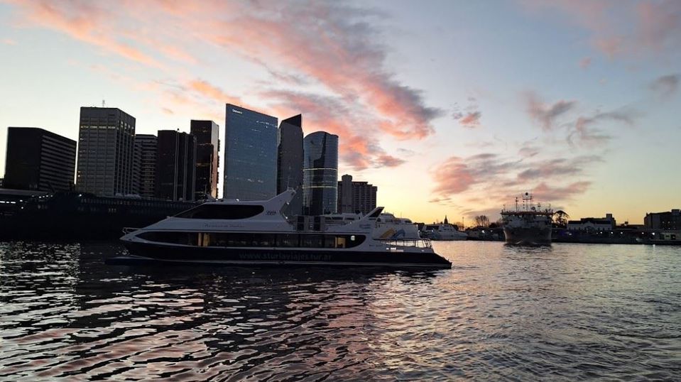 Caminhe Ao Longo Do Rio De Puerto Madero A La Boca foto 3