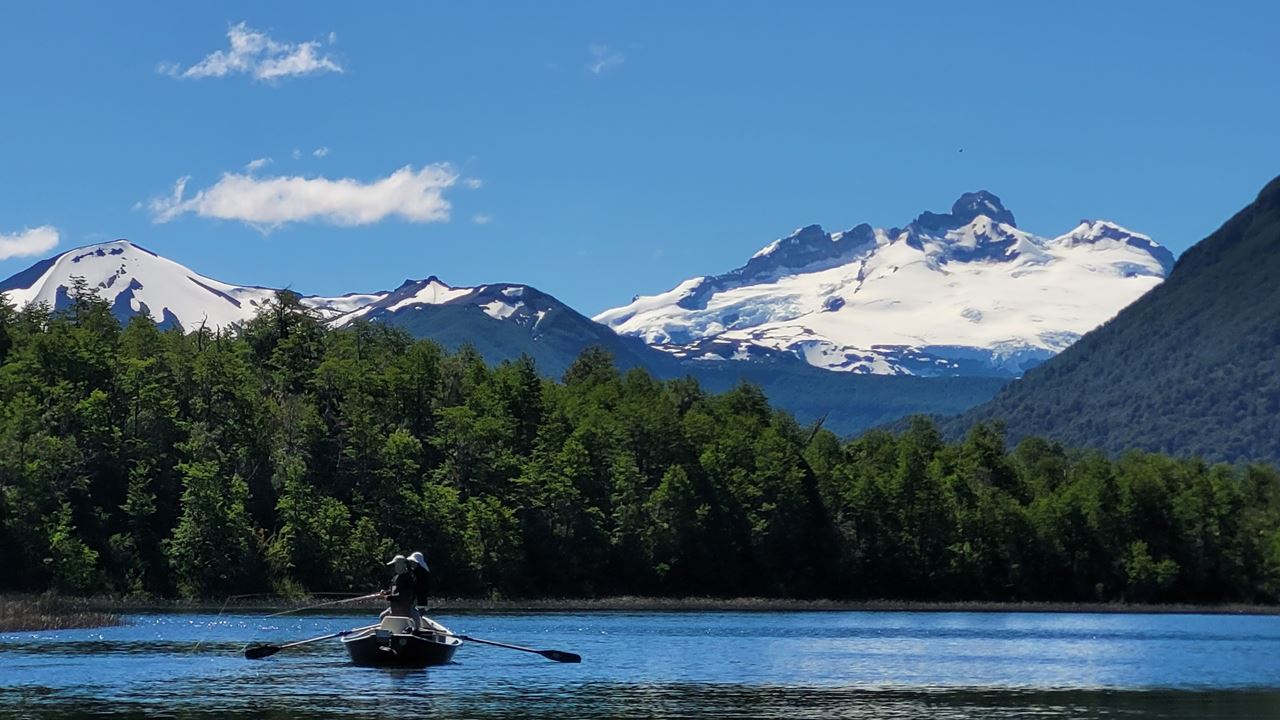 Pesca Com Mosca Nos Lagos Da Patagônia (7)