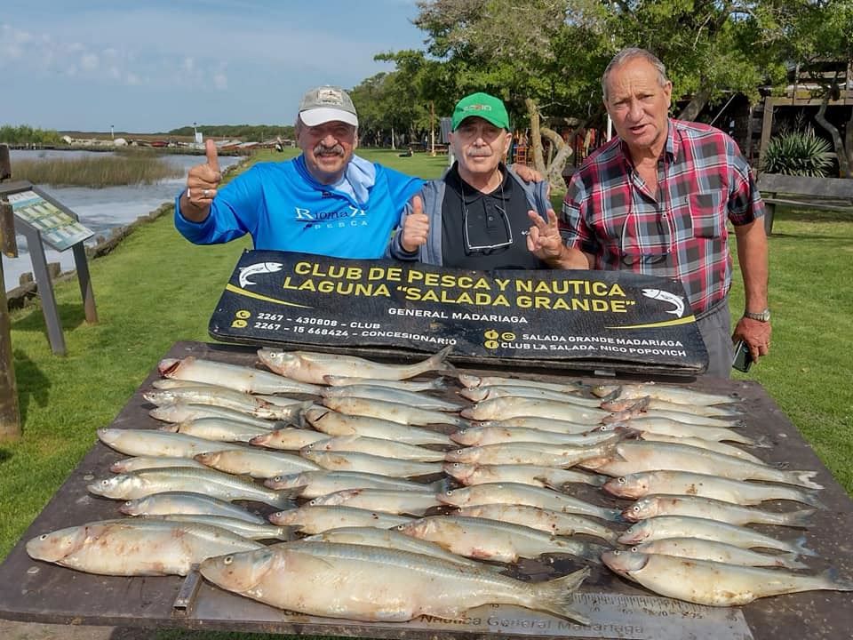 Pesca En El Rio De La Plata foto 1