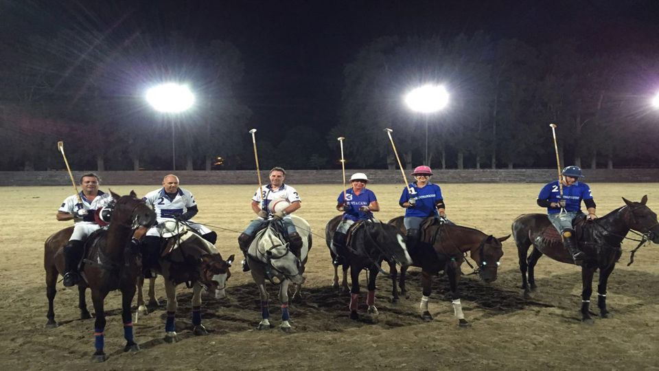 Noite De Pólo foto 2