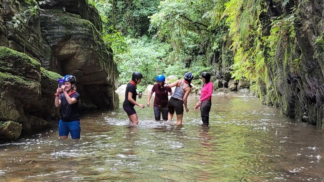 Crossing From The Yungas To The Puna foto 2