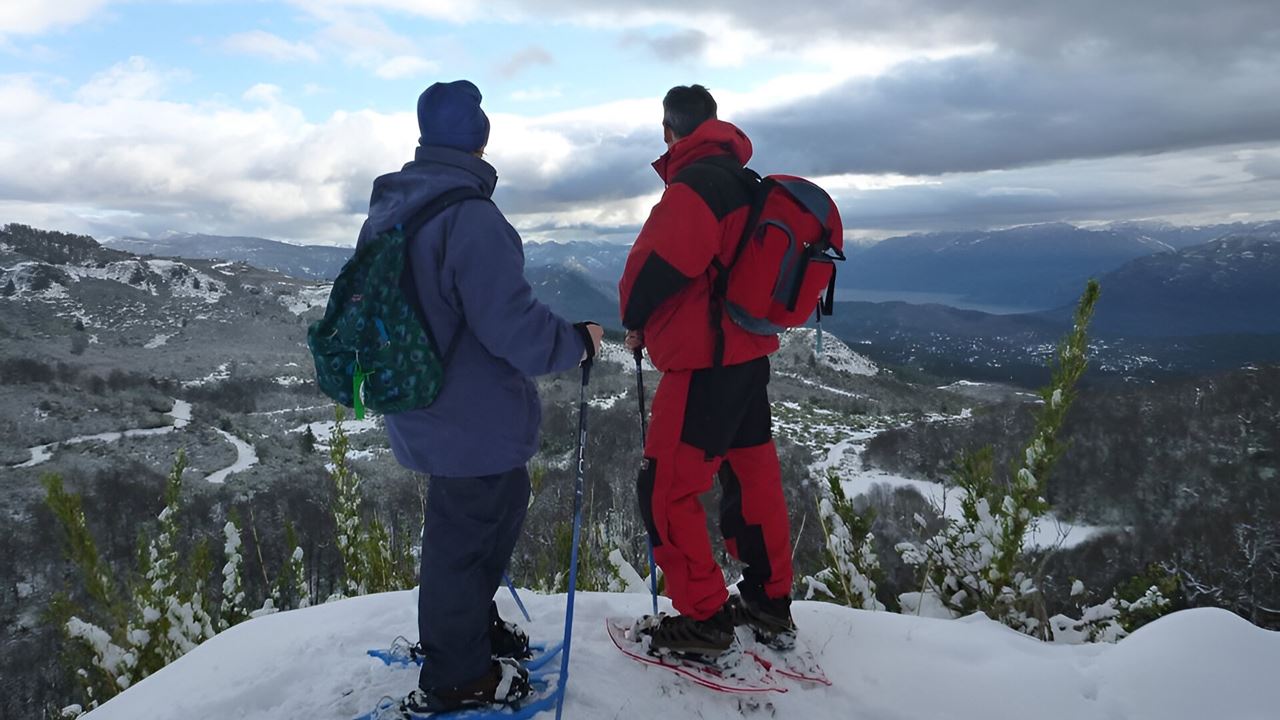 Snowshoe Hike In Valle Escondido foto 4
