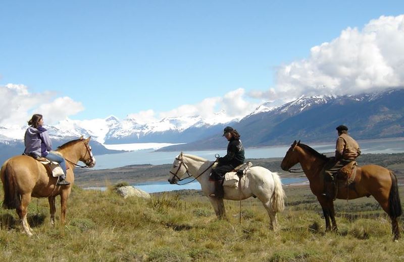 Balade À Cheval Au Bord Du Lac Roca foto 3