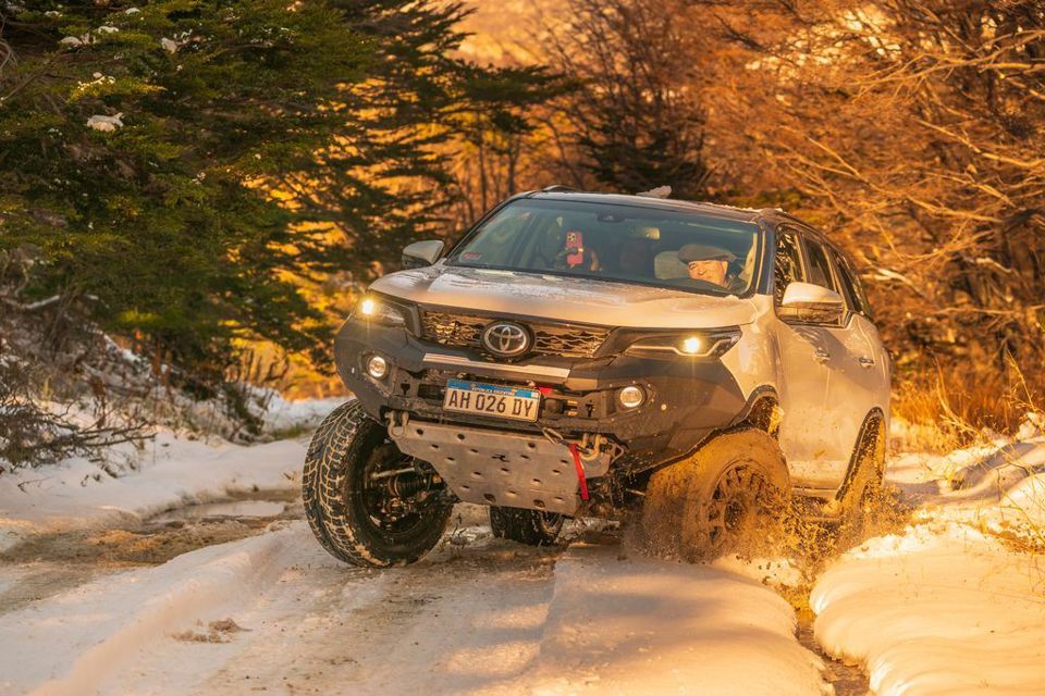 Passeio 4x4 No Lago Escondido foto 2