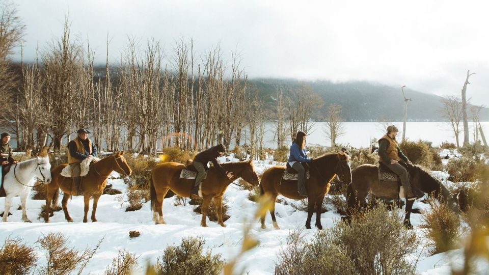 Travessia De Lagos 4x4 Com Passeio A Cavalo foto 3