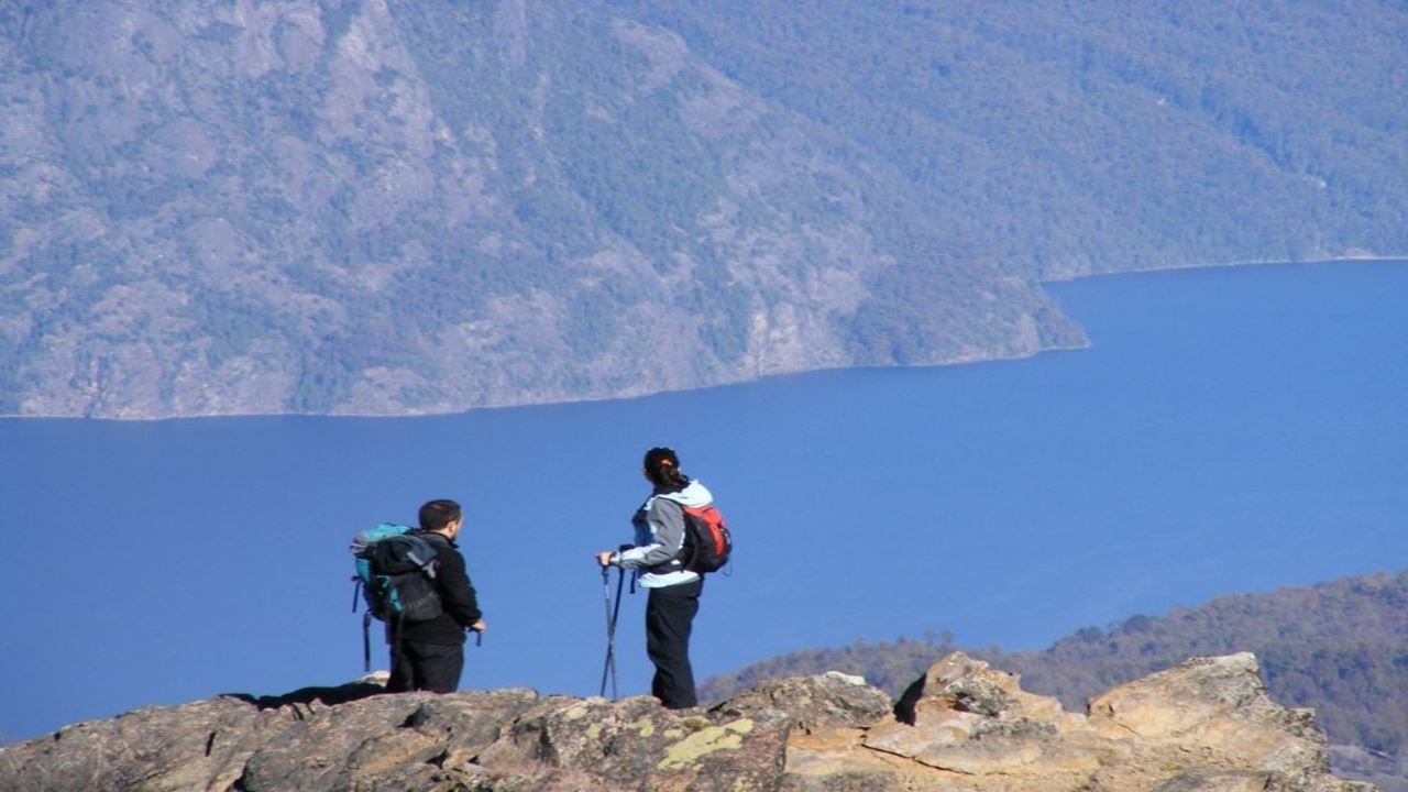 Trekking En El Volcán Colorado foto 4
