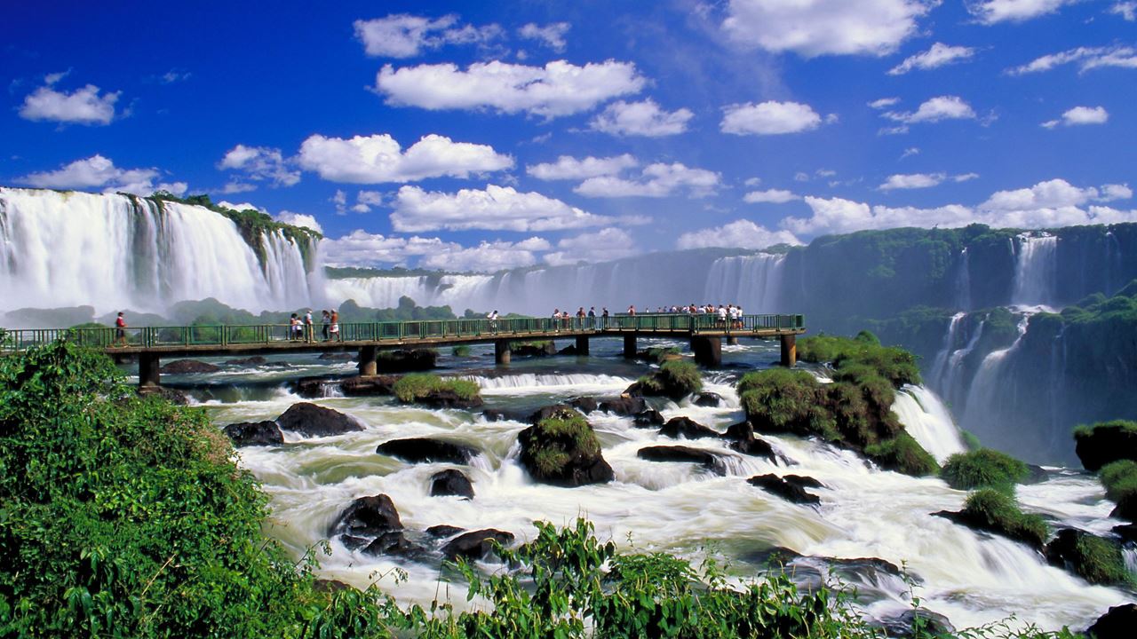 Angebot: Brasilianische Iguazú-wasserfälle. Der Hin- Und Rücktransfer Zum Flughafen Ist Kostenlos!