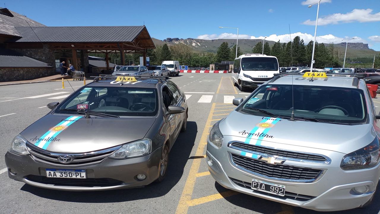 Transfert De L`aéroport À L`hôtel