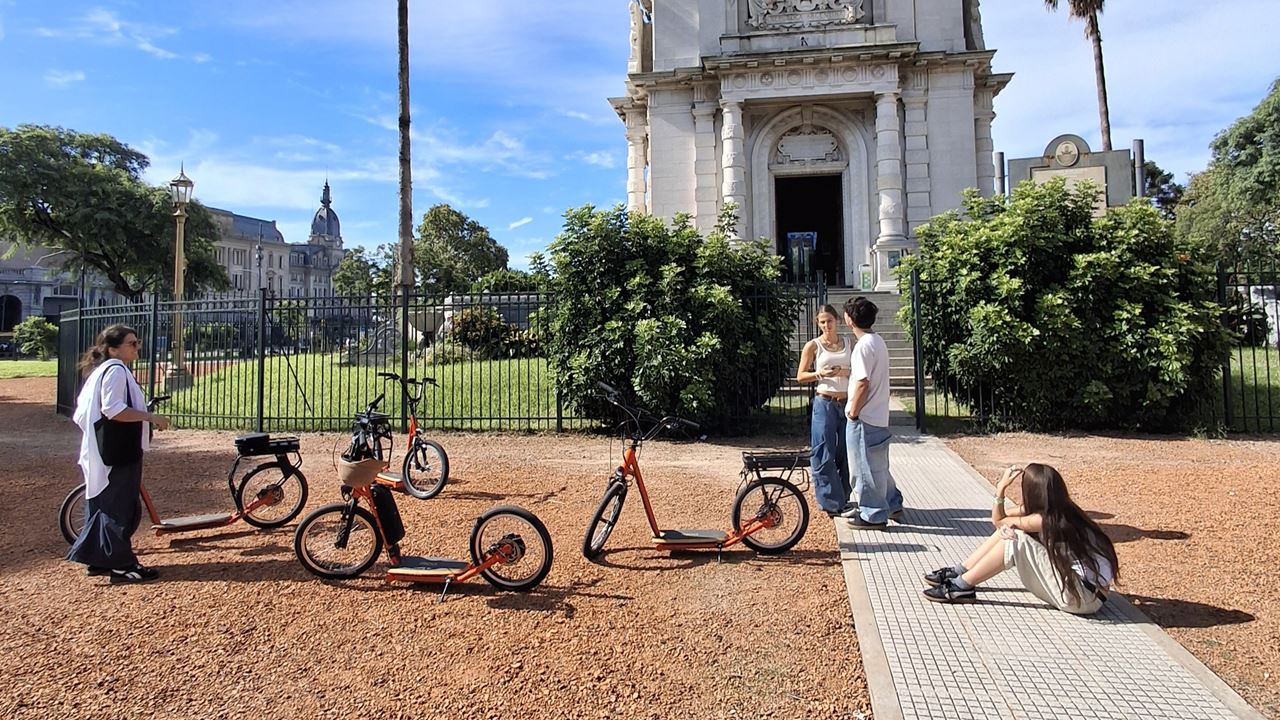 Passeio De E-scooter Pelo Norte