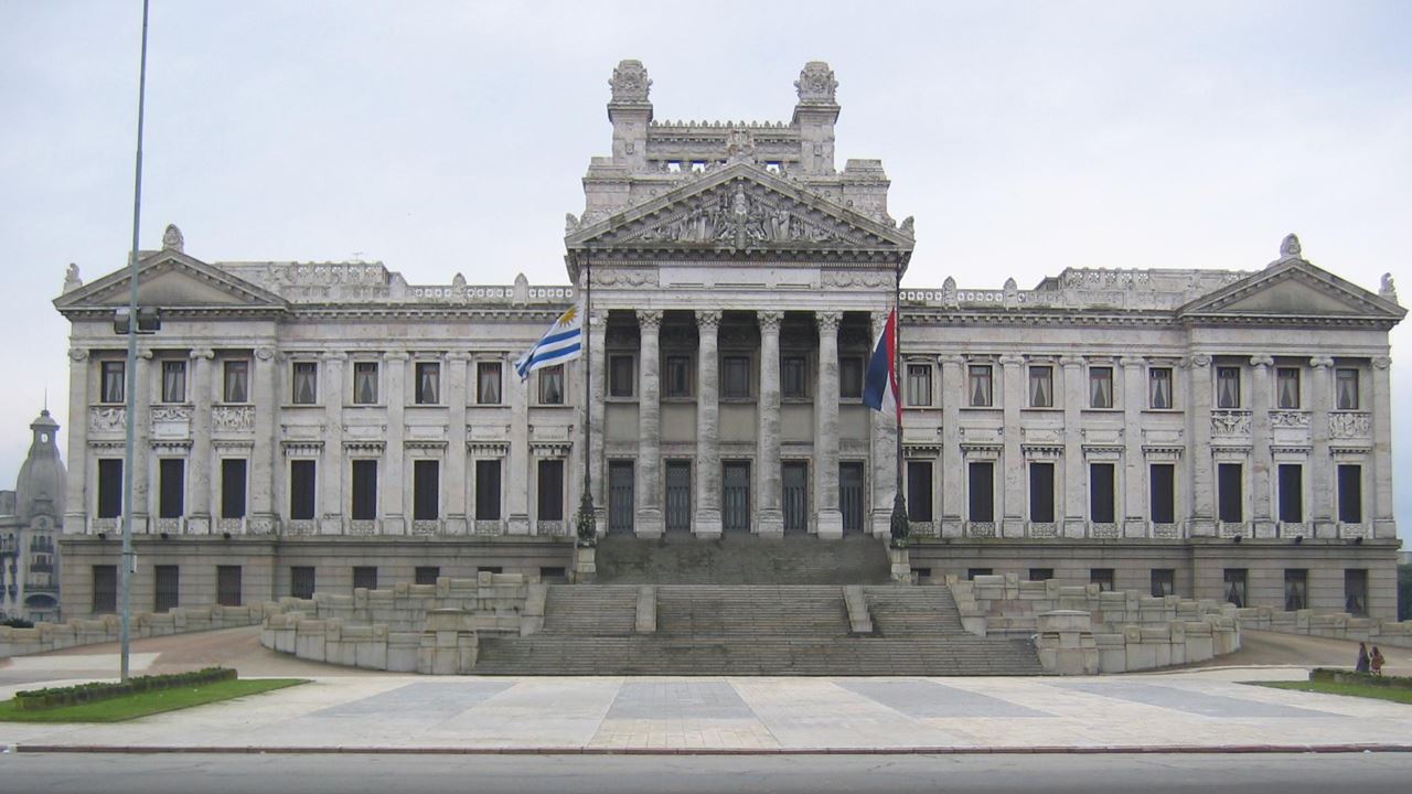 Day Trip To Montevideo From Buenos Aires